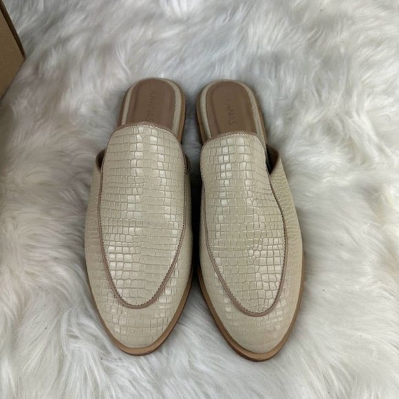 Kaanas Sardinia Snake Embossed Mule in Off White - Picture 4 of 9